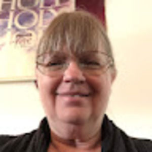 Meet your Posher, Connie